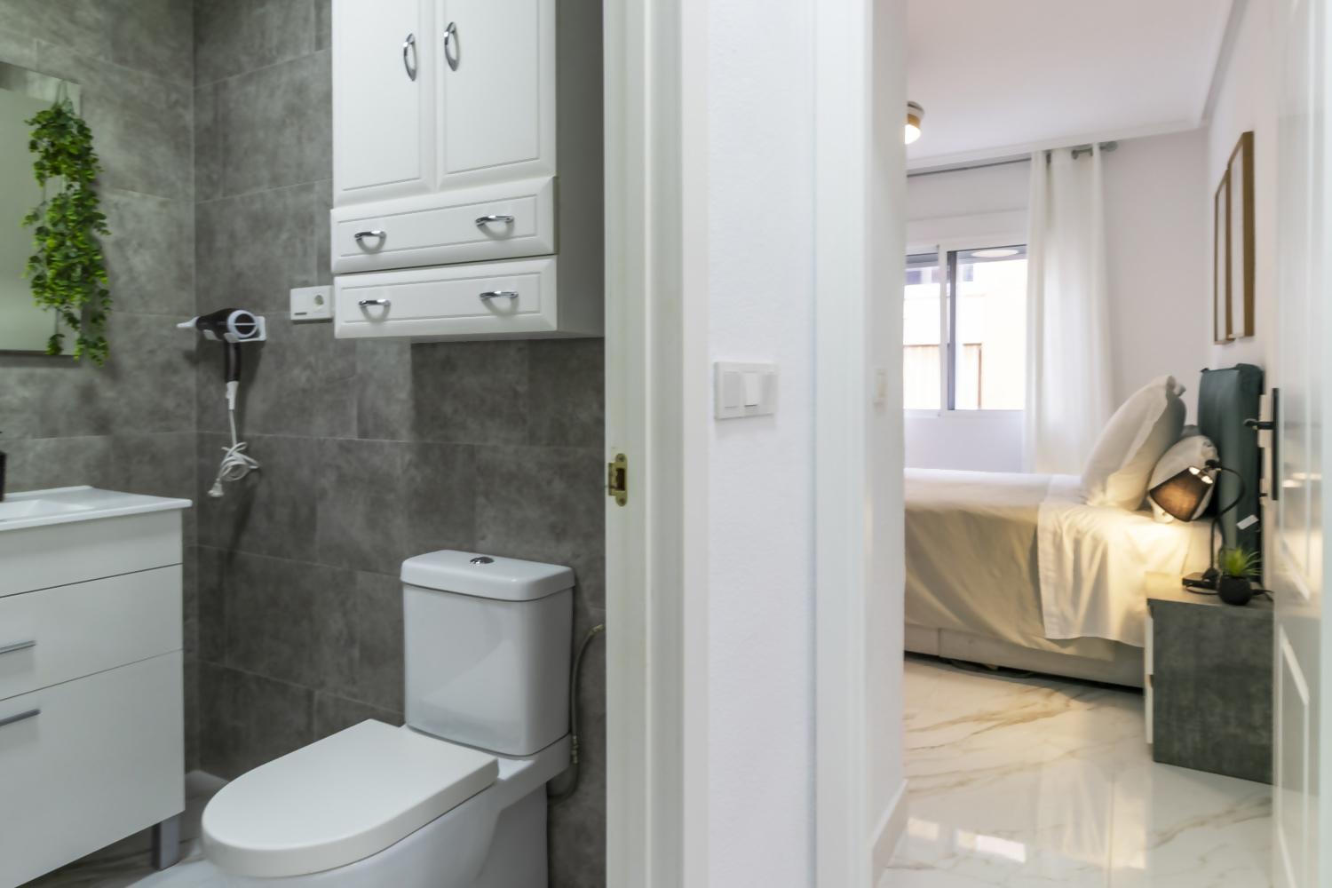 Apartamento Pink Azure Torrevieja Exterior foto